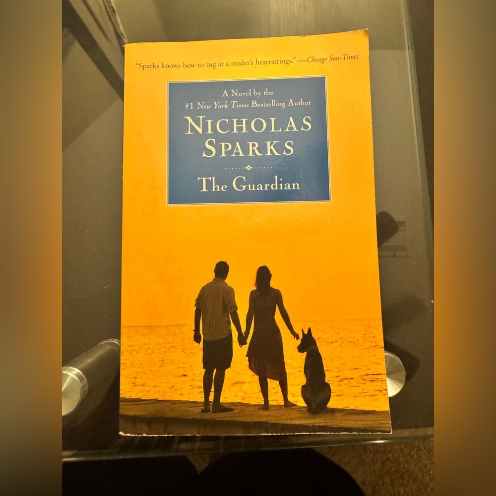Nicholas Sparks 'The Guardian' Book